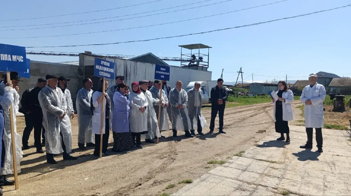 В Буйнакском районе прошли учения по ликвидации очага гриппа птиц